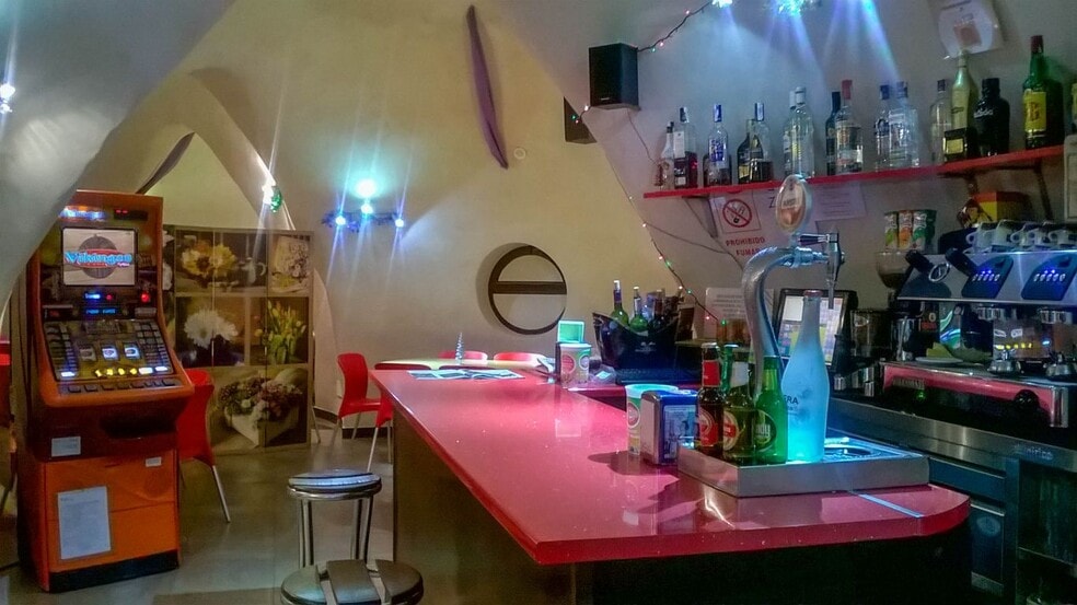 Commerce de détail dans San Cebrián de Campos, Palencia à vendre - Photo intérieure - Image 3 de 7