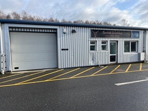 61-89 Cobham Rd, Wimborne for lease Building Photo- Image 1 of 1
