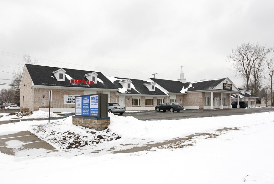 26221 Southfield Rd, Lathrup Village, MI à louer - Photo principale - Image 1 de 5