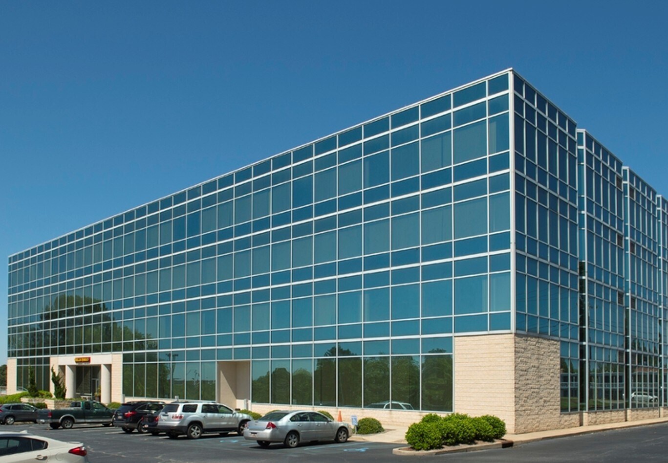 101 N Pine St, Spartanburg, SC for lease Primary Photo- Image 1 of 21