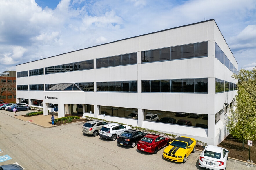 11 Parkway Ctr, Pittsburgh, PA à louer - Photo du bâtiment - Image 2 de 11