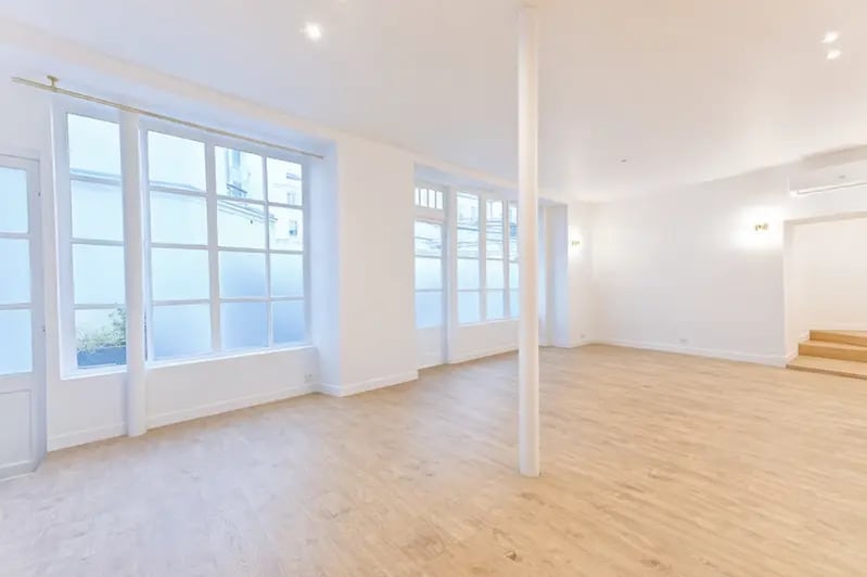 6 Rue De L'Agent Bailly, Paris for sale - Building Photo - Image 2 of 14
