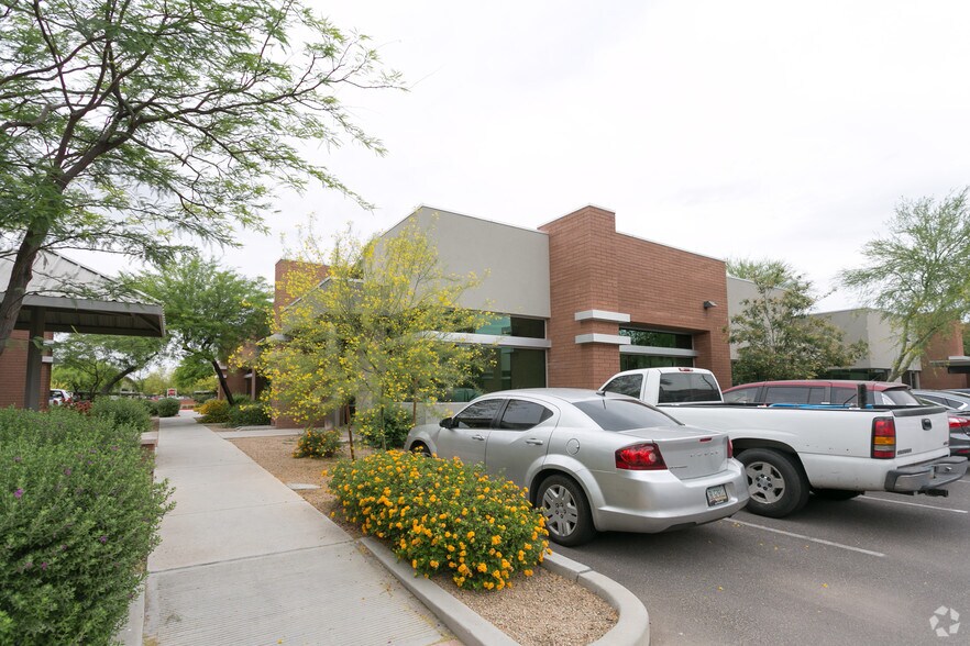 5550 W Chandler Blvd, Chandler, AZ for sale - Building Photo - Image 3 of 12