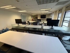 1290 Howard Ave, Burlingame, CA for lease Interior Photo- Image 2 of 7