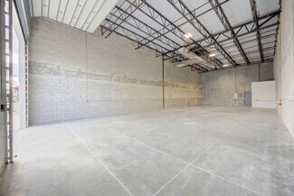 Plus de détails pour 1750 SE 38th Ave, Homestead, FL - Industriel à vendre