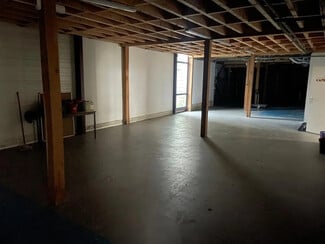 Plus de détails pour Bureau, Local d'activités à louer