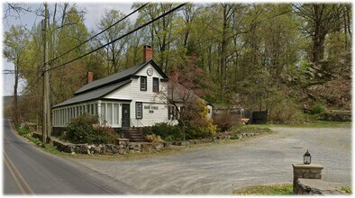 38 Bellvale Lakes Rd, Warwick, NY for lease Building Photo- Image 2 of 21