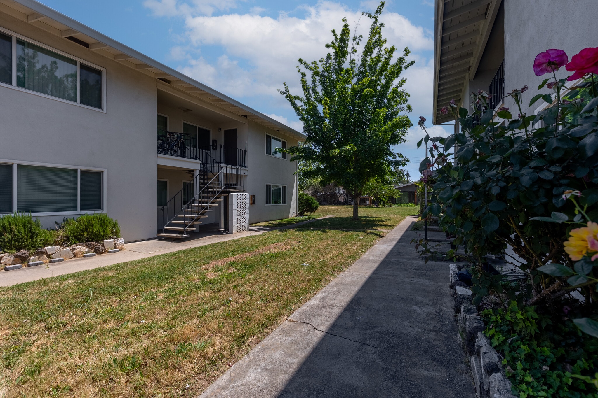 3326 Lerwick Rd, Sacramento, CA à vendre Photo principale- Image 1 de 23