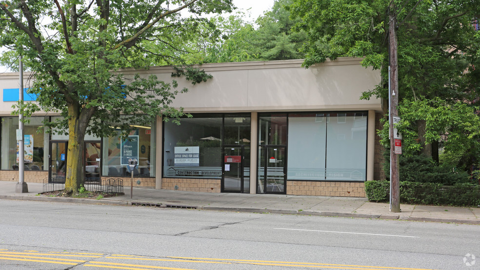 156-158 Middle Neck Rd, Great Neck, NY for sale - Primary Photo - Image 1 of 1