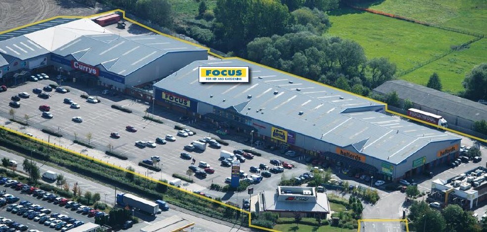 5 Watling St, Cannock à louer - Photo du bâtiment - Image 2 de 3