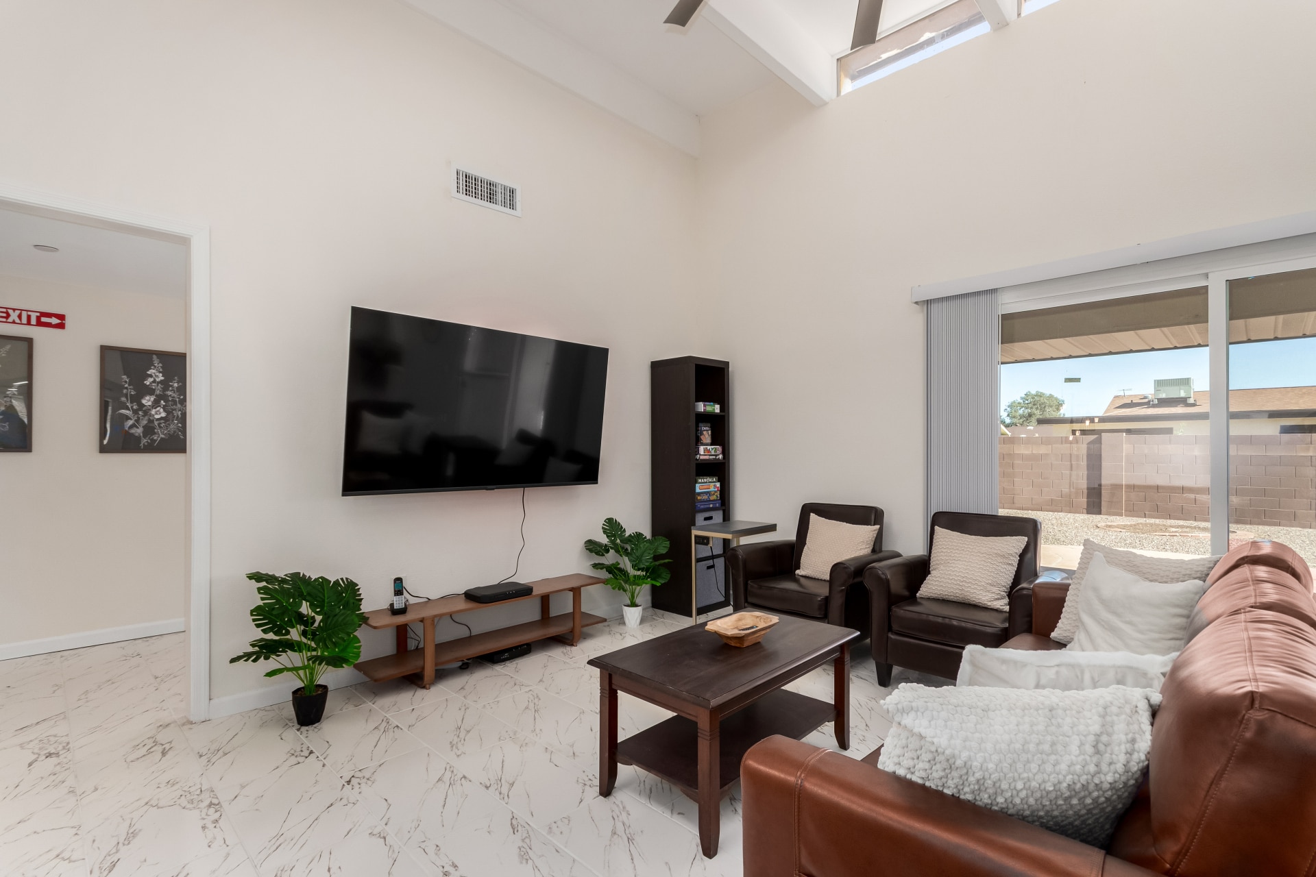 10441 W Twin Oaks Dr, Sun City, AZ for sale Primary Photo- Image 1 of 18