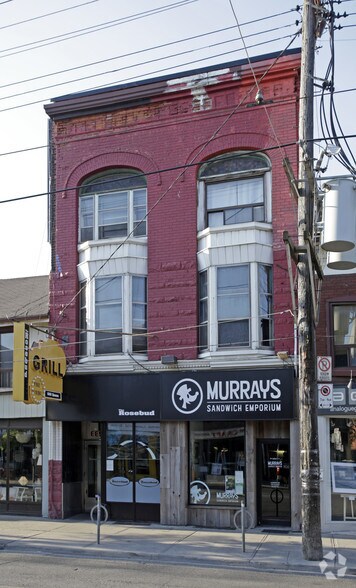669-671 Queen St W, Toronto, ON à louer - Photo du bâtiment - Image 2 de 2
