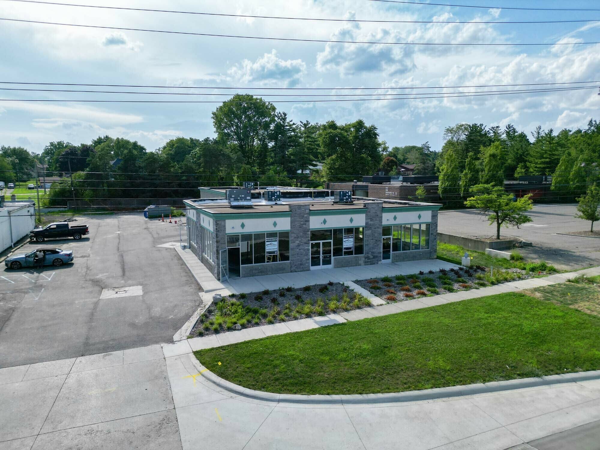 24281 Orchard Lake rd, Farmington Hills, MI for lease Building Photo- Image 1 of 12
