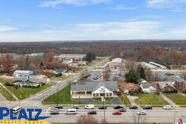 Plus de détails pour 4390 Mahoning Ave, Youngstown, OH - Commerce de détail à vendre