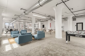 950 S Broadway, Los Angeles, CA for lease Interior Photo- Image 1 of 9