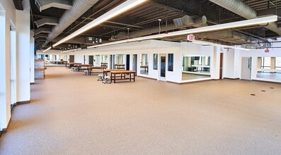 201 National Harbor Blvd, Oxon Hill, MD for lease Interior Photo- Image 2 of 3
