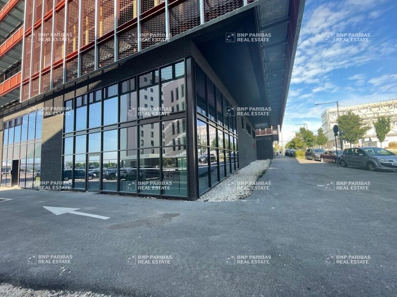 21 Avenue Francoise Giroud, Dijon à louer - Photo du bâtiment - Image 2 de 17