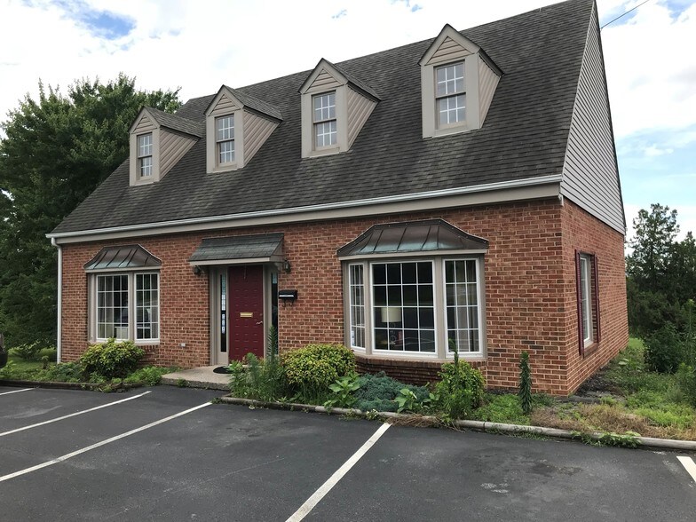 59 Lee Hwy, Verona, VA à vendre - Photo du bâtiment - Image 2 de 2