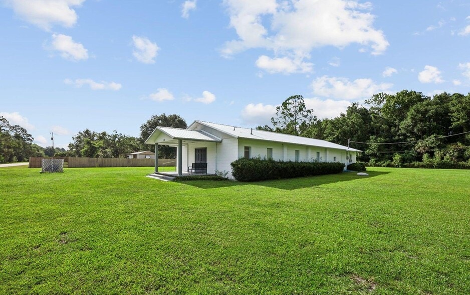 101 Sesame St, Palatka, FL for sale - Building Photo - Image 1 of 27