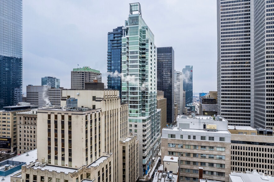 1211-1235 Boul Robert-Bourassa, Montréal, QC for sale - Building Photo - Image 3 of 7