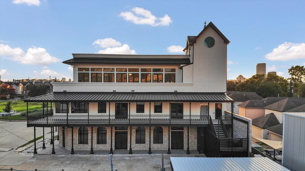 138 W Gray St, Houston, TX à louer - Photo du bâtiment - Image 3 de 10