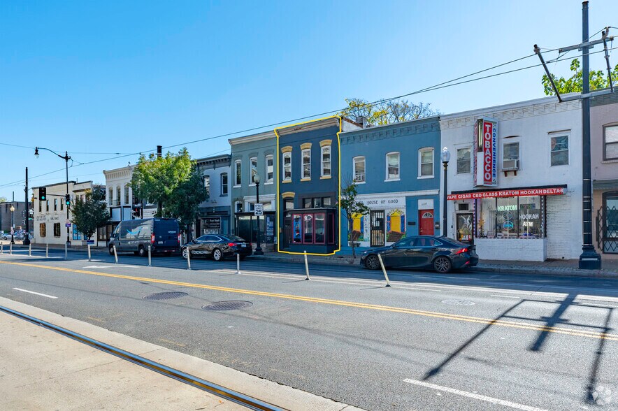 1421 H St NE, Washington, DC à louer - Photo du bâtiment - Image 1 de 12