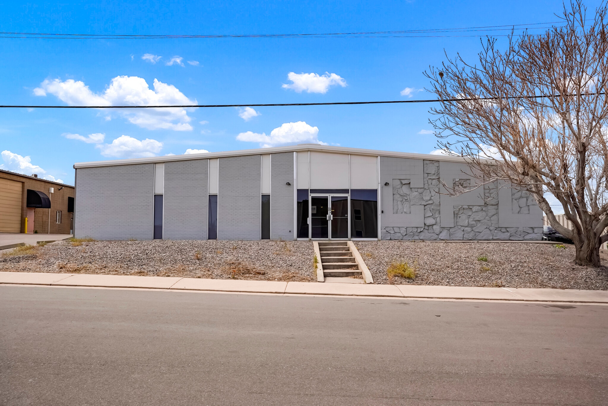 1900 W Yale Ave, Englewood, CO for sale Building Photo- Image 1 of 8
