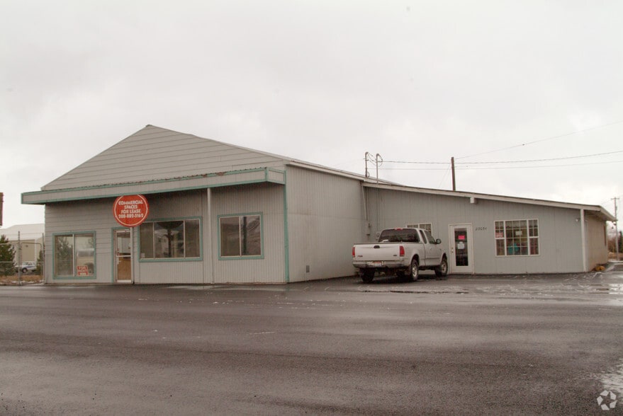 2305 S Main St, Moscow, ID for sale - Primary Photo - Image 1 of 5