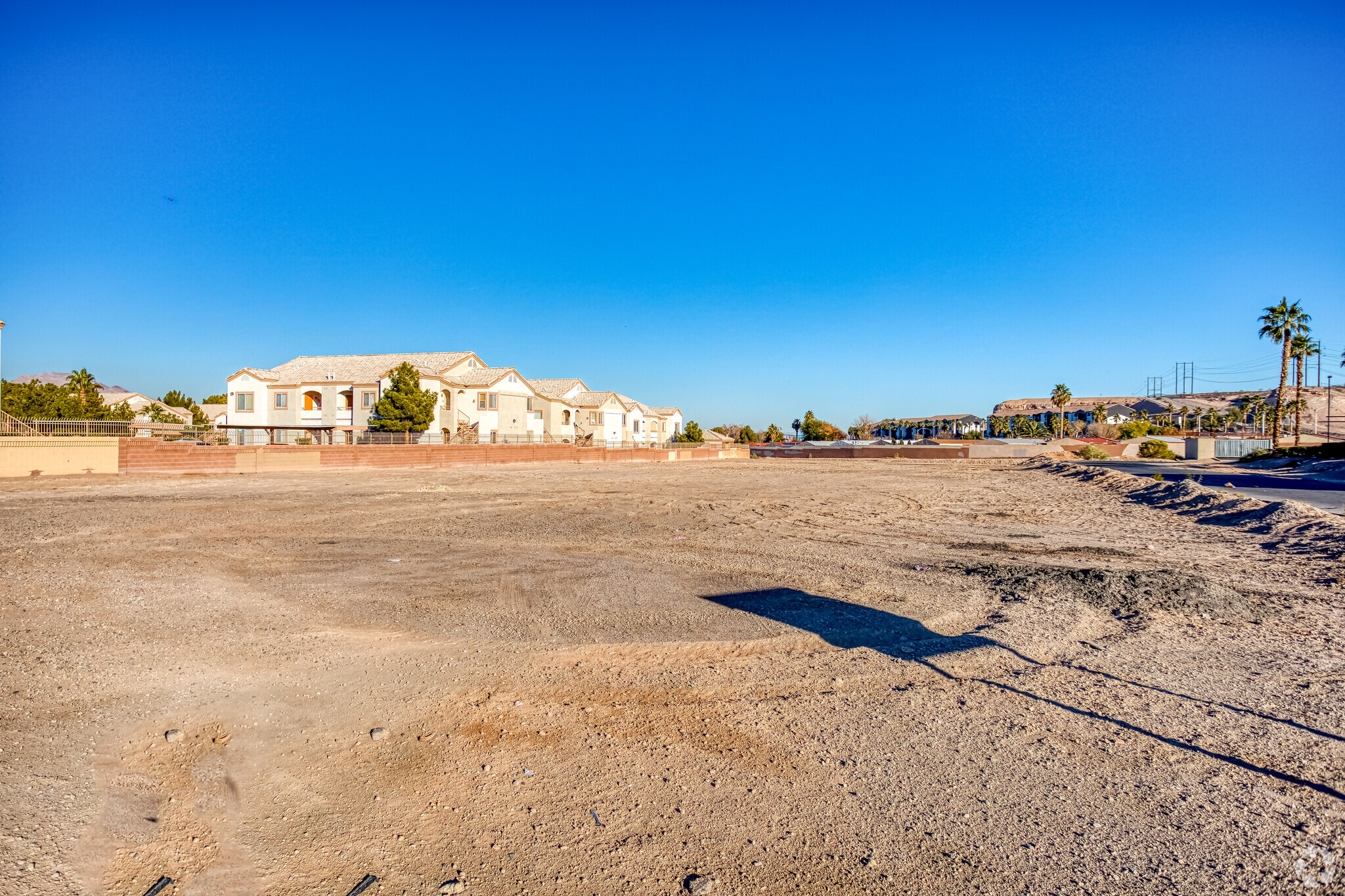 Mountain Vista N of E Russell Rd, Las Vegas, NV for sale Primary Photo- Image 1 of 3