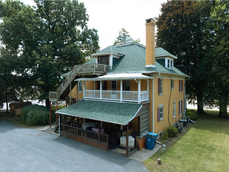 26 2nd St, Highspire, PA à vendre - Photo du bâtiment - Image 2 de 19