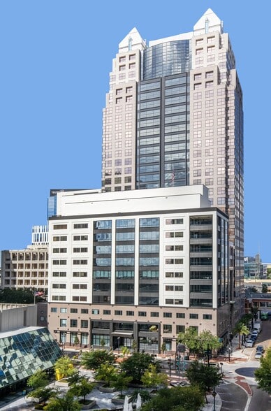 200 S Orange Ave, Orlando, FL for lease - Building Photo - Image 1 of 9