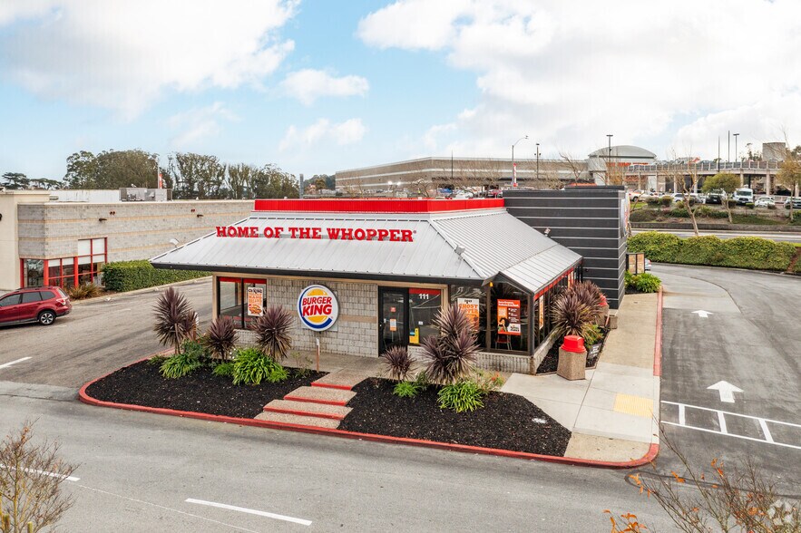 1-91 Colma Blvd, Colma, CA à louer - Photo du bâtiment - Image 3 de 9