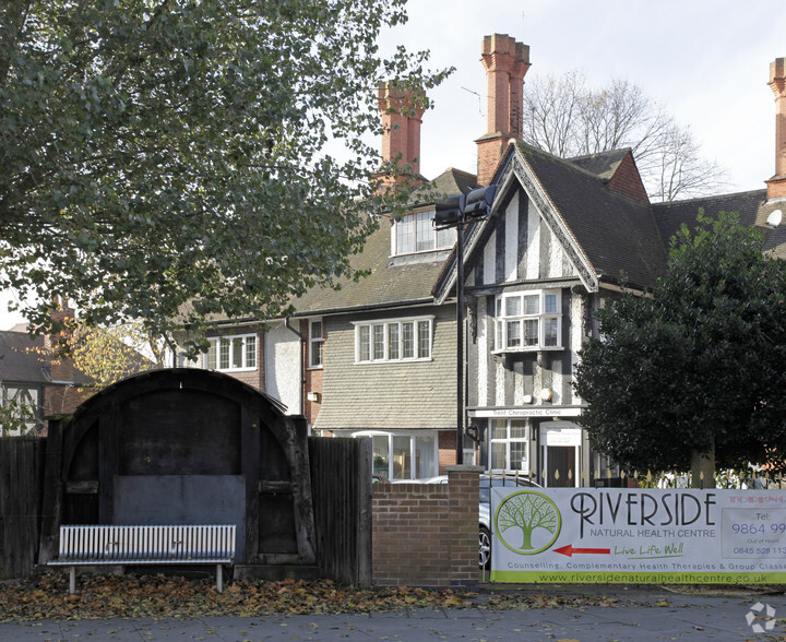 286-288 Arkwright St, Nottingham à louer - Photo du bâtiment - Image 2 de 3