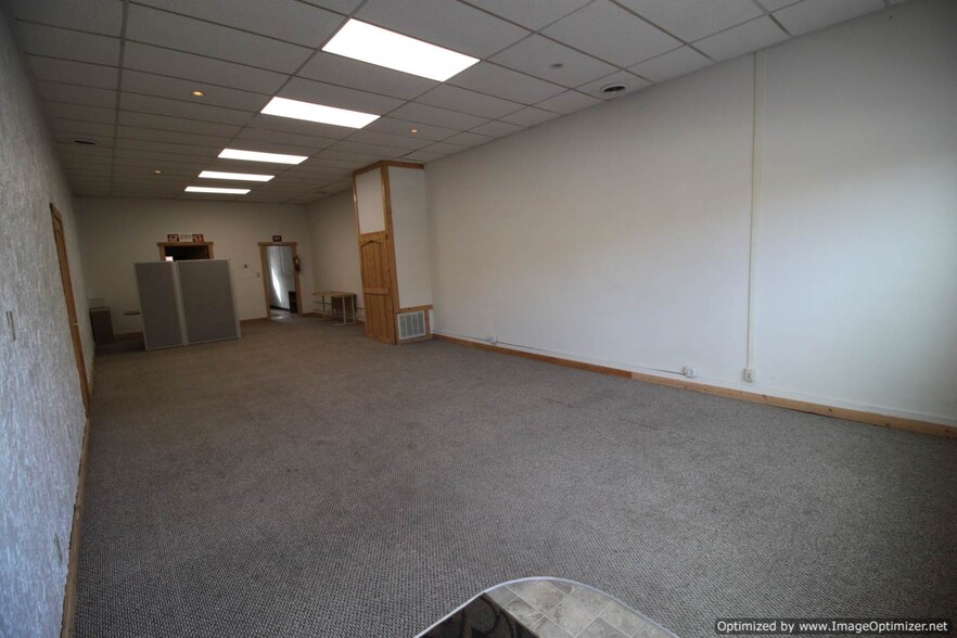 200 Main St, Shelby, MT for sale - Interior Photo - Image 1 of 1