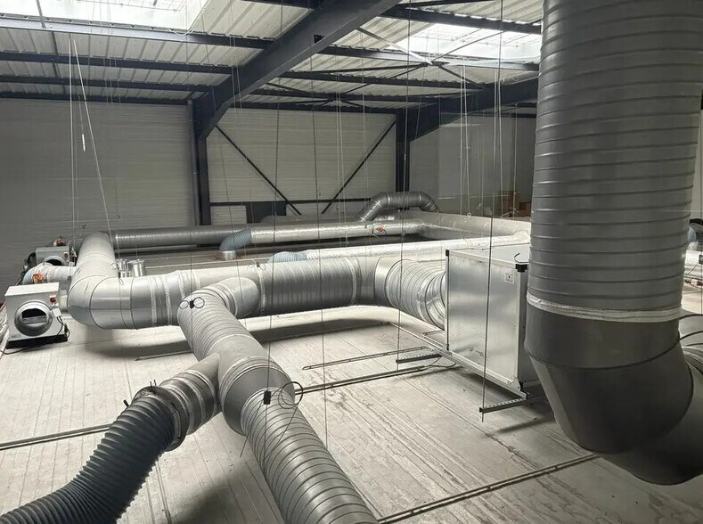 Flex in Vénissieux for sale - Interior Photo - Image 3 of 6