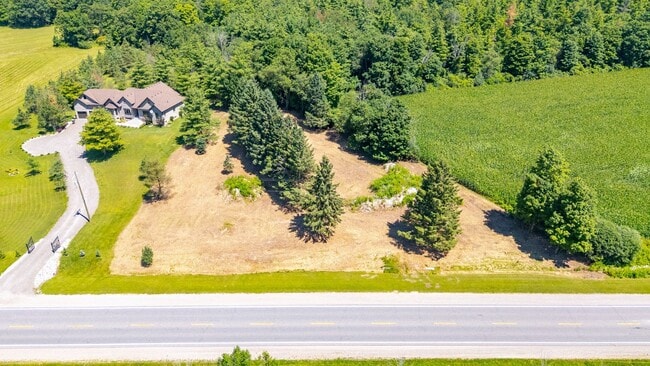 Plus de détails pour 978 Ontario 8, Hamilton, ON - Terrain à vendre