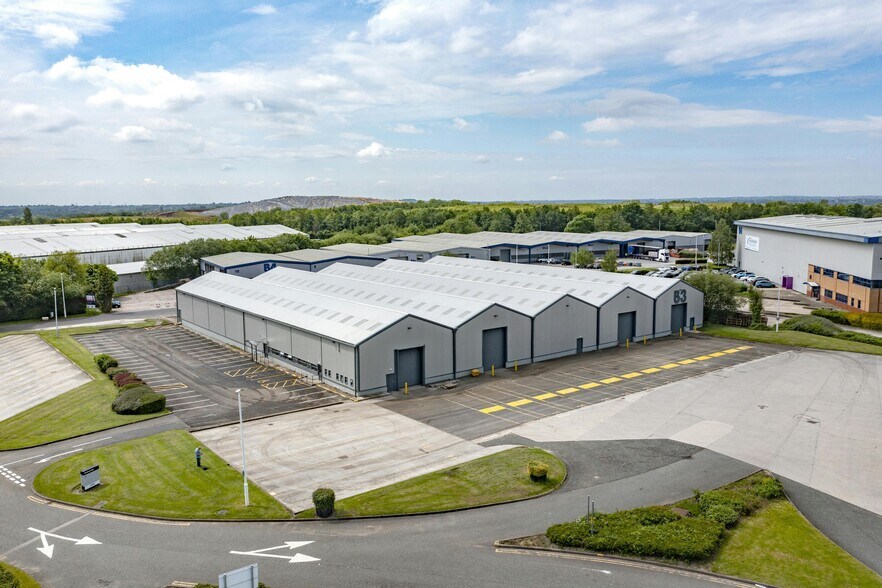 B10 Broadlands, Heywood à louer - Photo du bâtiment - Image 2 de 12