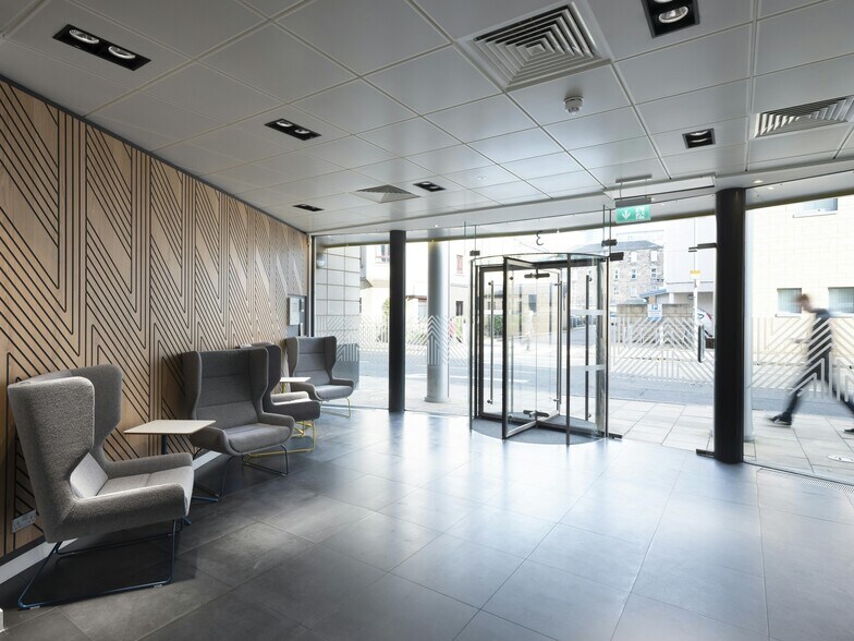 3 Ponton St, Edinburgh à louer - Photo du bâtiment - Image 3 de 4