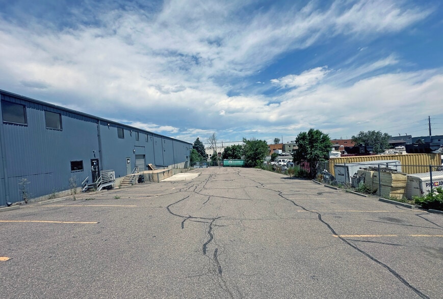 1795 W Yale Ave, Englewood, CO for lease - Building Photo - Image 3 of 18