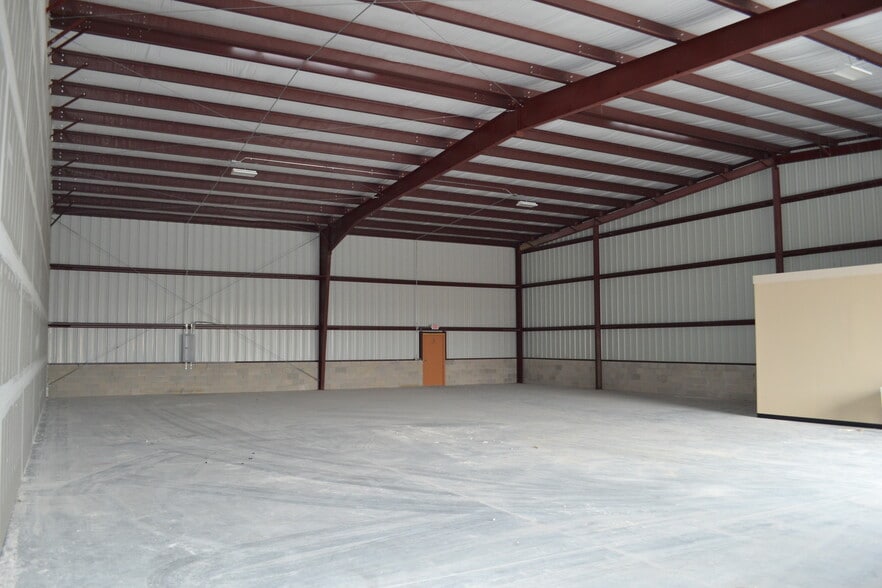 2306-2390 Old Combee Rd, Lakeland, FL for lease - Building Photo - Image 3 of 7