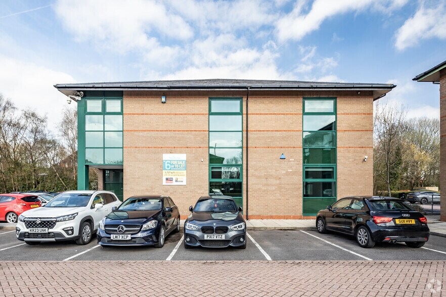 6 The Parks, Newton Le Willows à louer - Photo du bâtiment - Image 2 de 3