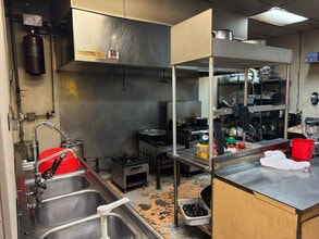 5521-5573 W Oakland Park Blvd, Lauderhill, FL for lease Interior Photo- Image 1 of 7
