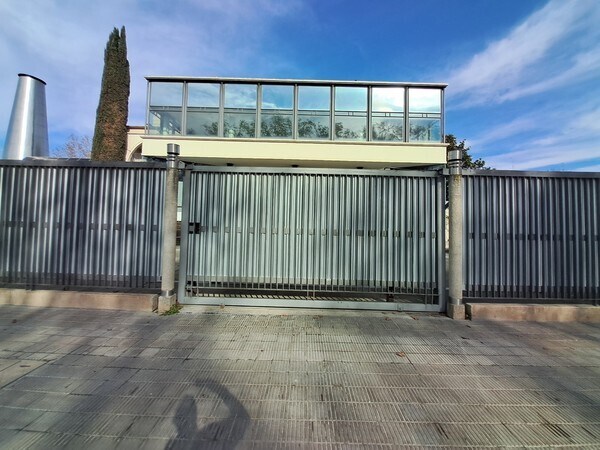 Avenida Tarradellas, President, 45, Lleida, Lérida for sale - Primary Photo - Image 3 of 7