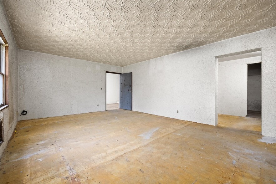 170 Round House St, Braidwood, IL for sale - Building Photo - Image 3 of 34