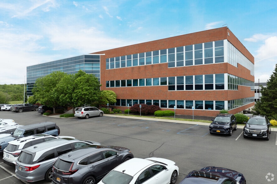 30 Century Hill Dr, Latham, NY for lease - Primary Photo - Image 1 of 11