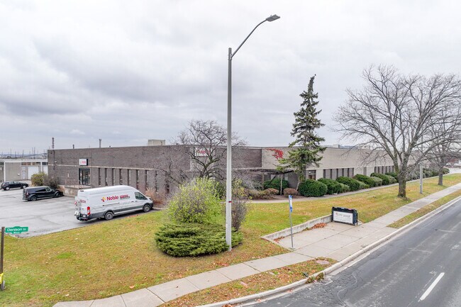 More details for 640-660 Denison St, Markham, ON - Industrial for Lease