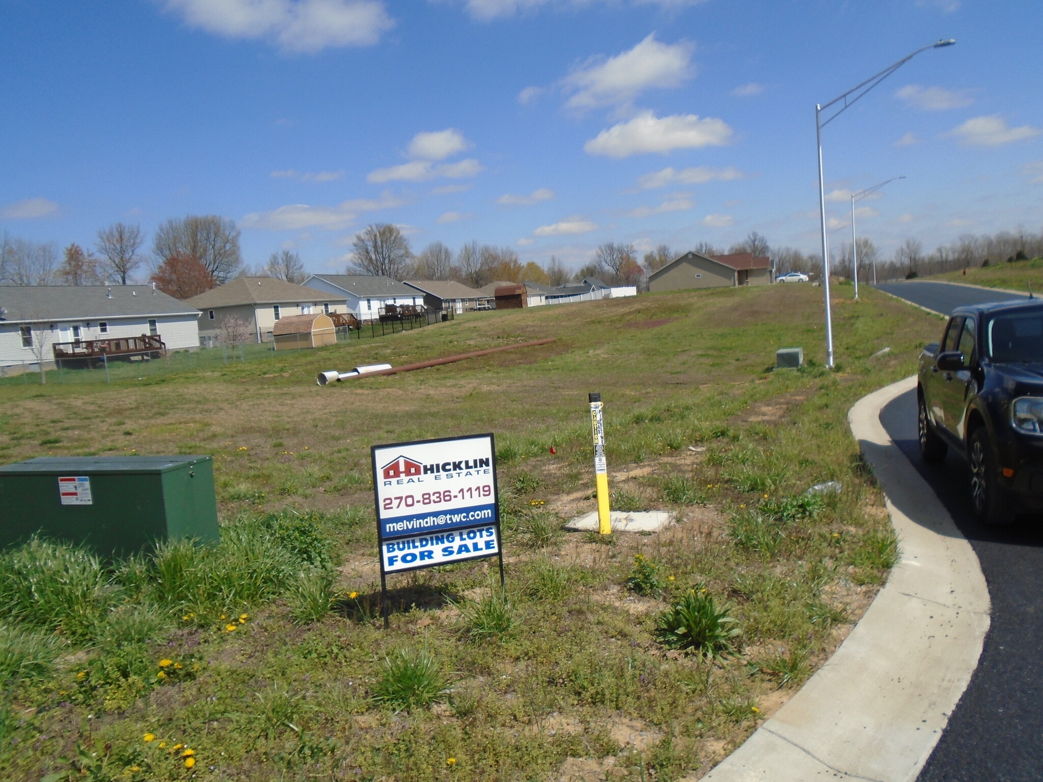 Vanity Fair Dr, Hanson, KY for sale Primary Photo- Image 1 of 7