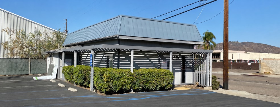 1286 Pioneer Way, El Cajon, CA for lease - Primary Photo - Image 1 of 4