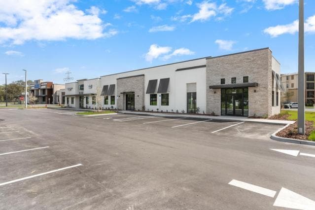 10941 NE 89th Dr, The Villages, FL for lease Primary Photo- Image 1 of 11