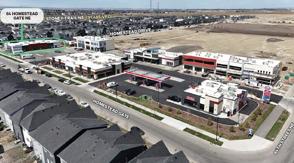 64 Homestead Gate NE, Calgary, AB à louer - Photo du bâtiment - Image 2 de 9